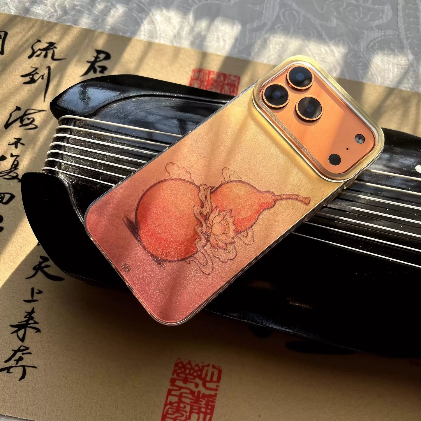 Infinite Blessings Gourd Phone Case – Glacier Laser Liquid Silicone, Chinese “Fu Sheng Wu Liang” Pattern, Soft Cover for iPhone 16/17 Series, East Asian Style Gift